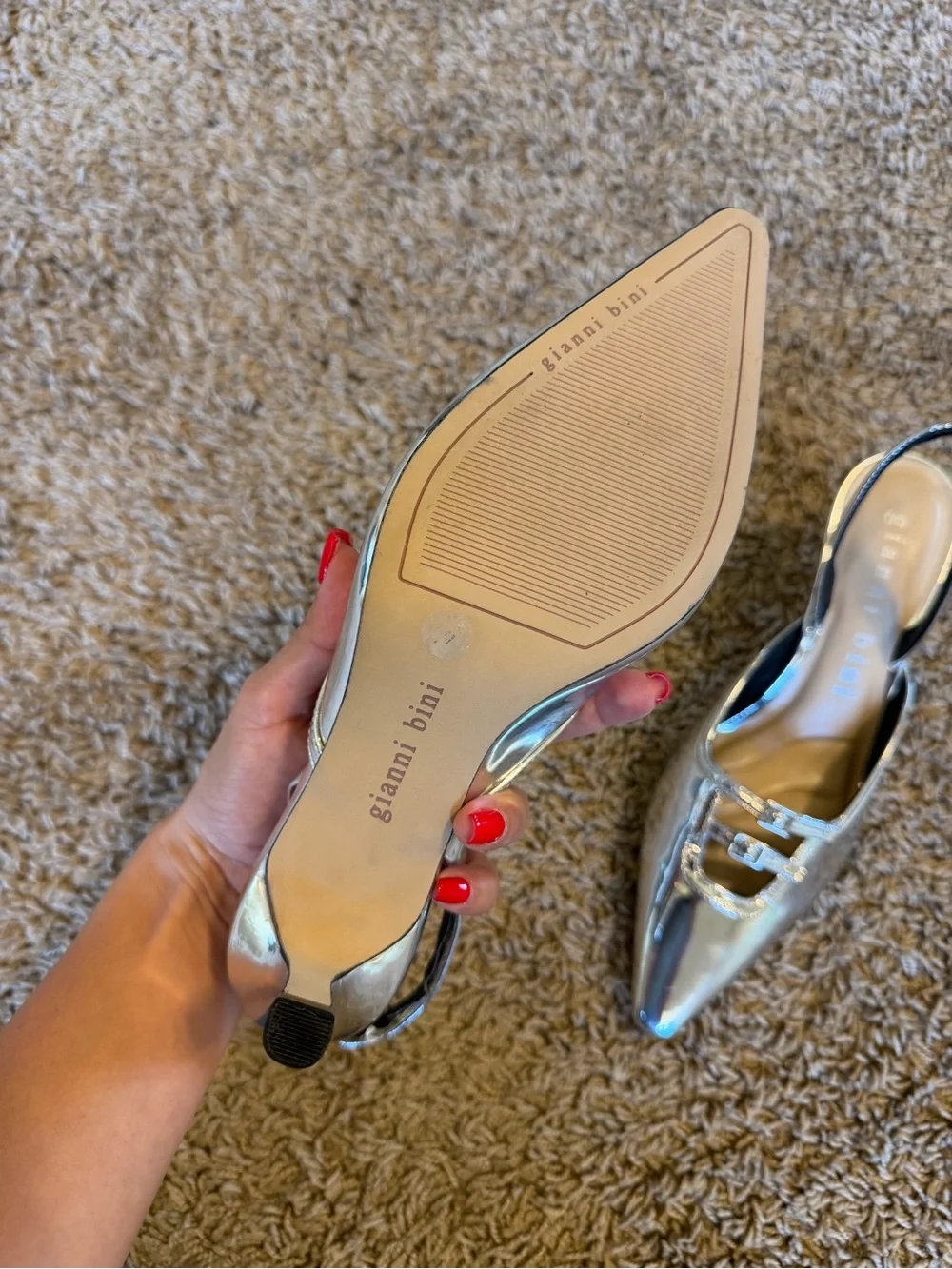 Gianni Bini 👠 pointed